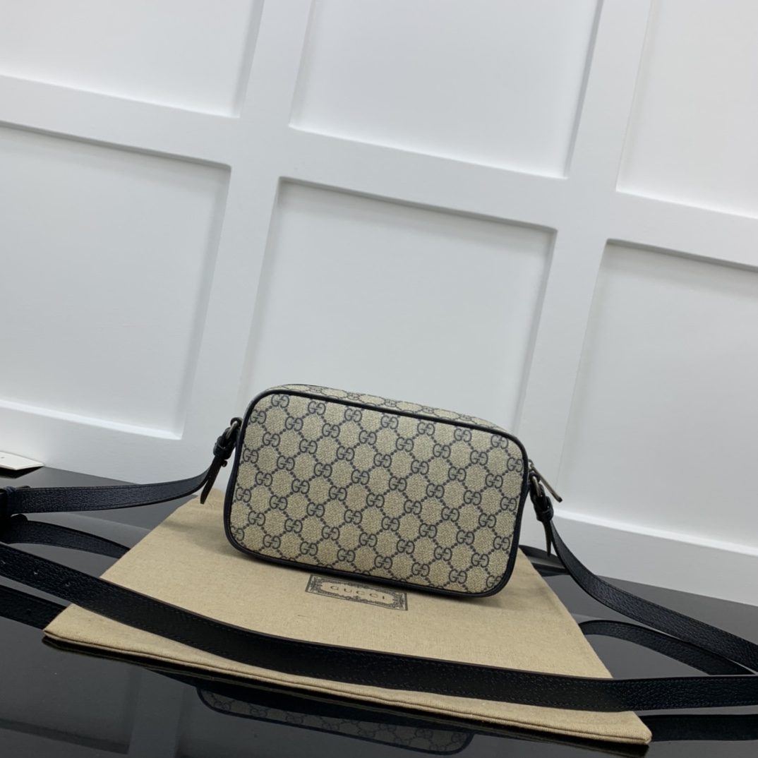 Gucci Satchel Bags